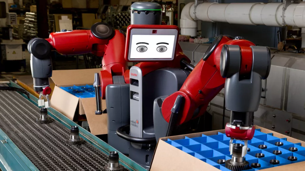 Коллаборативный робот на производстве